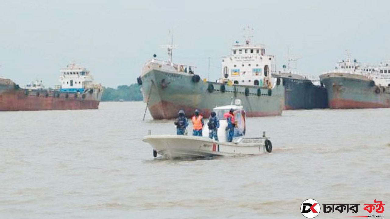 ‎জ্বালানি সংকটে মোংলা বন্দরে পণ্য খালাসে অচলাবস্থা