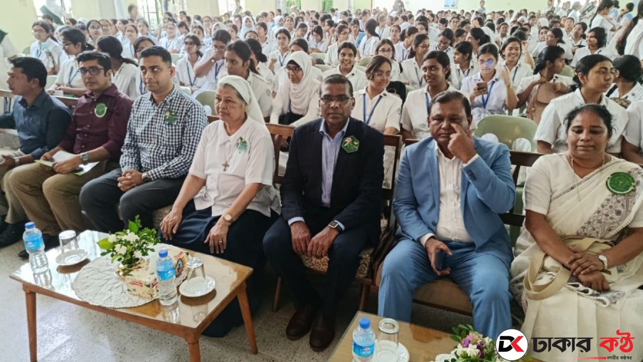 হলিক্রস কলেজের ৭ম ইন্টার কলেজ বিজনেস ফেস্টিভ্যাল ২০২৬ অনুষ্ঠিত