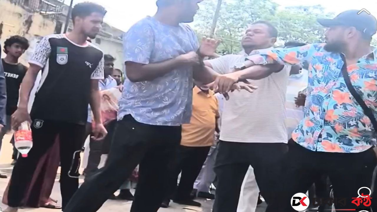 কেরানীগঞ্জে টেন্ডার ইস্যুতে বিএনপি-এনসিপি সংঘর্ষ,  একাধিক সাংবাদিক লাঞ্ছিত