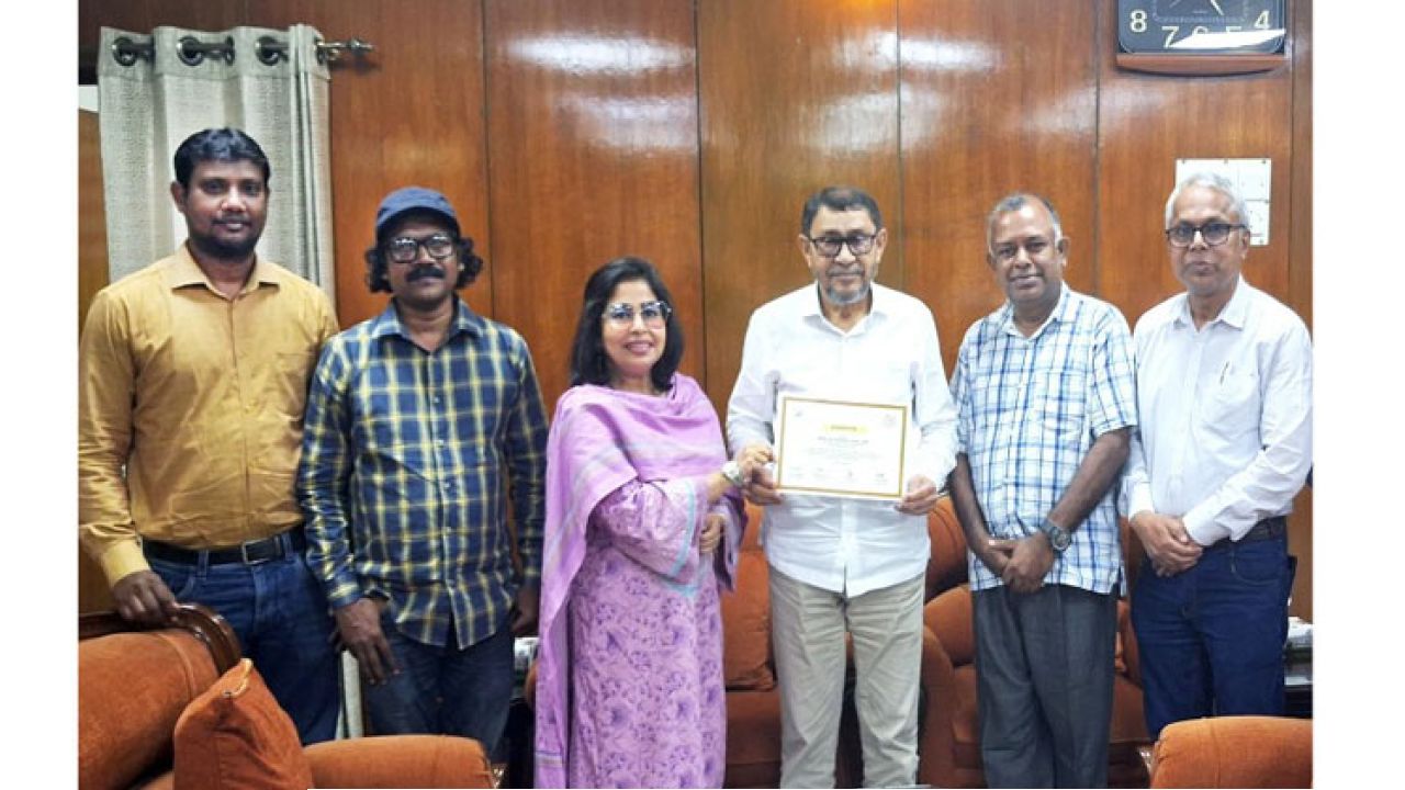 স্বাস্থ্যমন্ত্রীর সঙ্গে প্রজ্ঞা ও আত্মা’র প্রতিনিধি দলের সাক্ষাৎ 