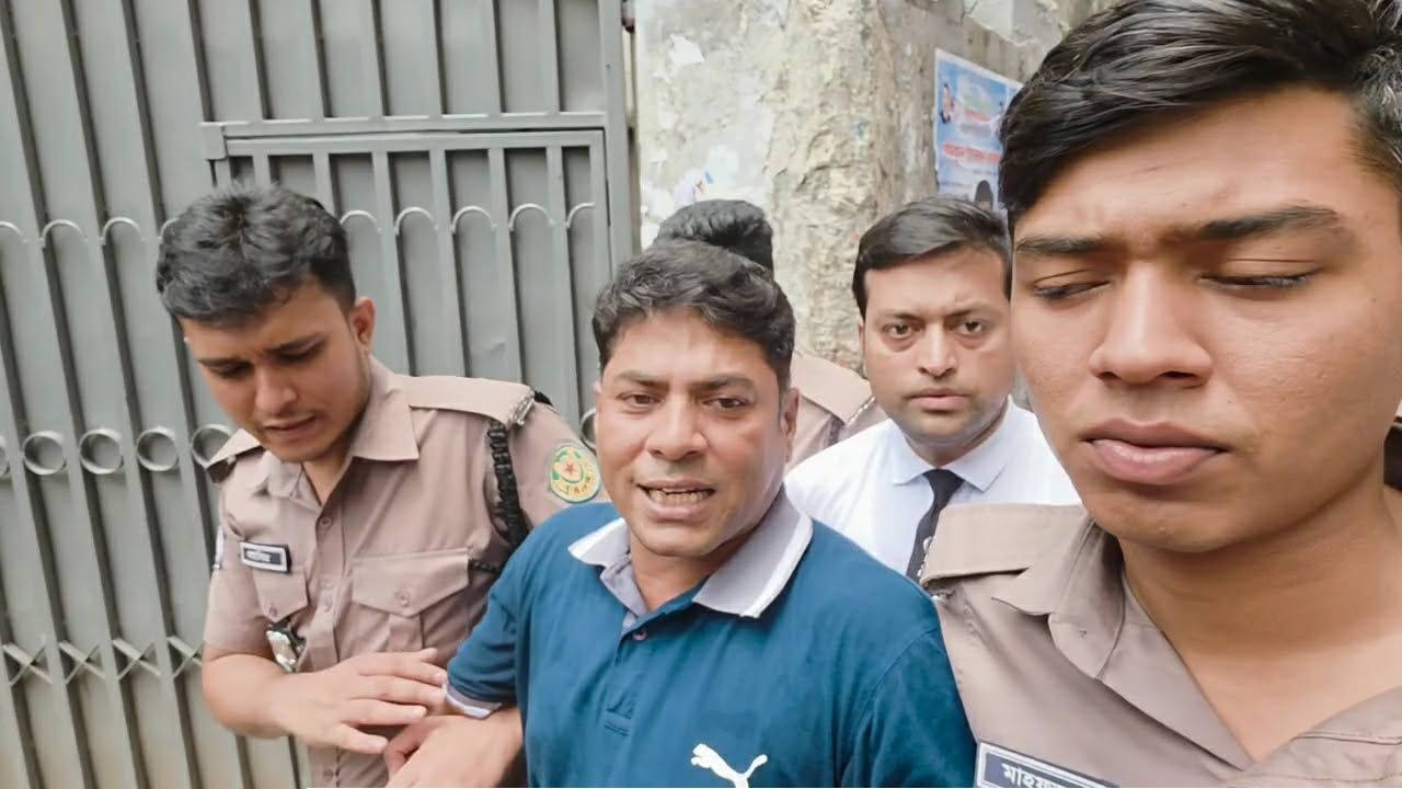 জুলাই হত্যাচেষ্টা মামলায় সাবেক কাউন্সিলর মানিক ফের গ্রেপ্তার