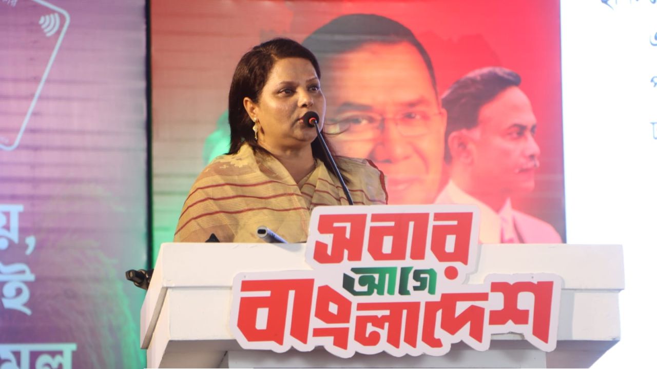 ফ্যামিলি কার্ড হবে ভবিষ্যতের সামাজিক পরিচয়ের ভিত্তি: ডিসি ফরিদা