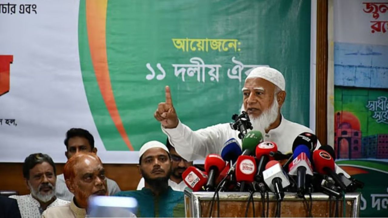 ‘সেদিন রিভোল্ট করলে বিশৃঙ্খলার শেষ কোথায় গিয়ে দাঁড়াত, কেউ জানে না’