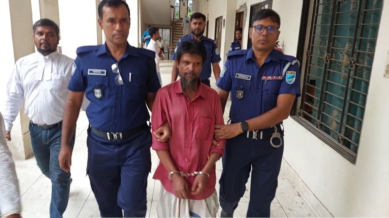 কেরানীগঞ্জে যৌতুকের দাবিতে স্ত্রীকে গলা কেটে হত্যার দায়ে স্বামীর যাবজ্জীবন