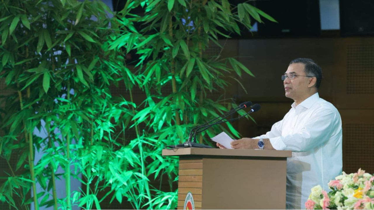 সুন্দরভাবে বাঁচতে সবুজায়নের বিকল্প নেই: প্রধানমন্ত্রী