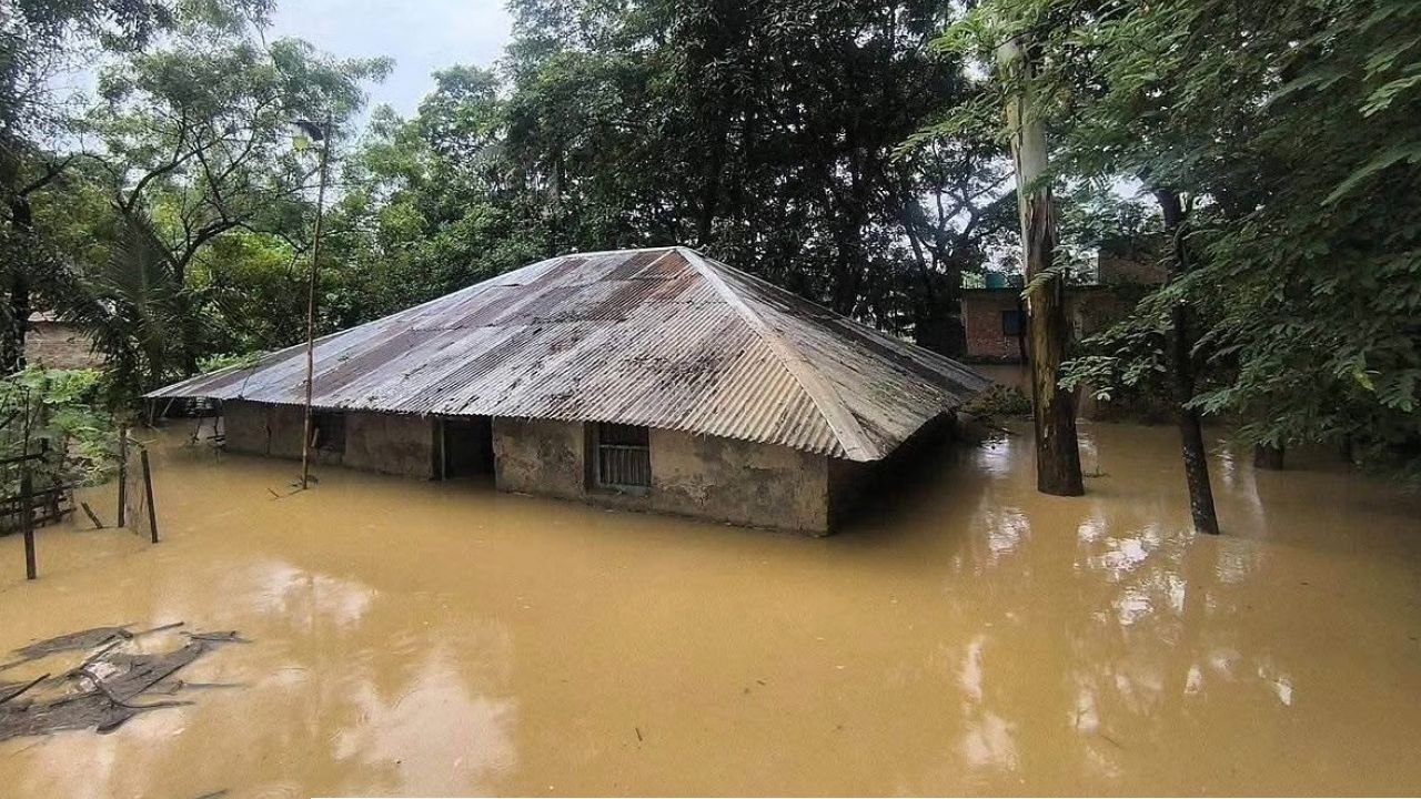 কমছে পানি, স্বস্তি ফিরছে খাগড়াছড়িতে
