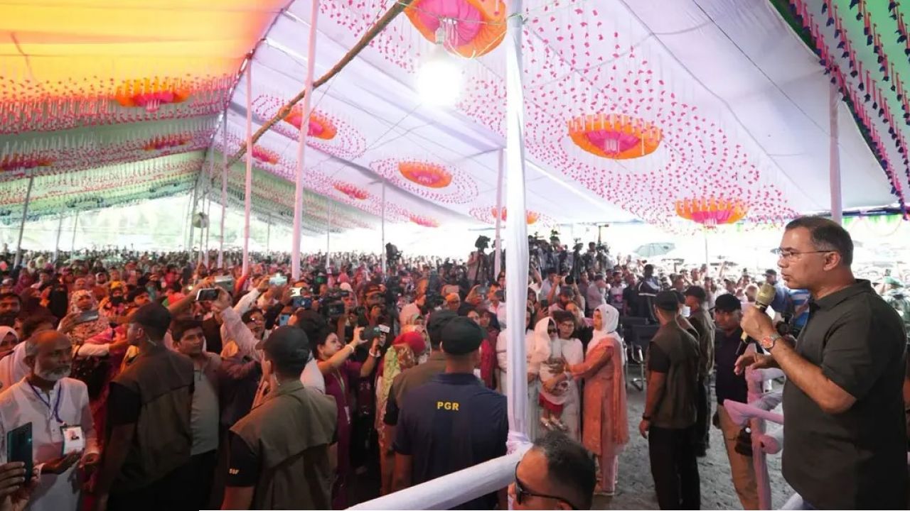 দেশের ৪ কোটি পরিবার পাবে ‘ফ্যামিলি কার্ড’: প্রধানমন্ত্রী