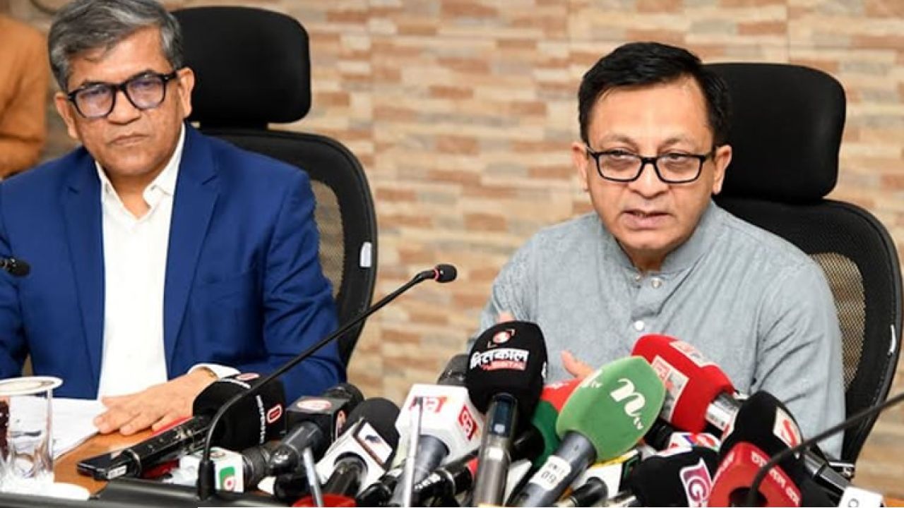 চলতি অর্থবছরে রপ্তানি লক্ষ্যমাত্রা ৬৩.৪ বিলিয়ন ডলার