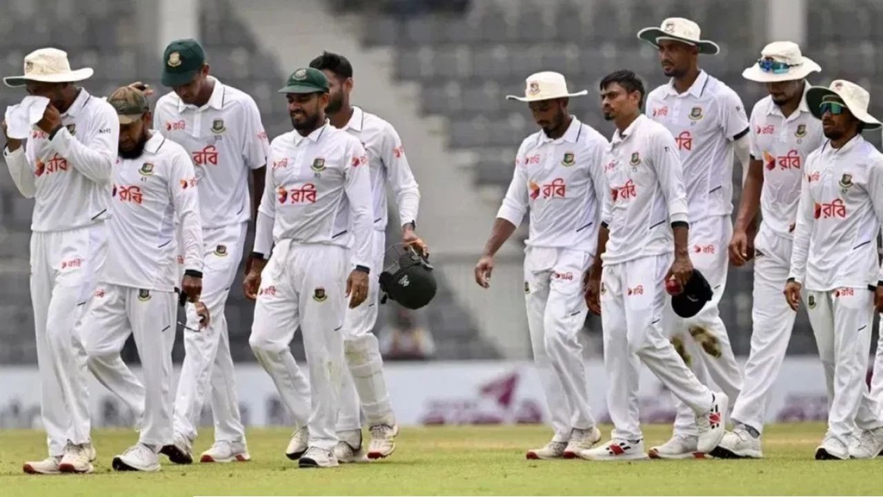 অস্ট্রেলিয়ার বিপক্ষে বাংলাদেশের টেস্ট দল ঘোষণা