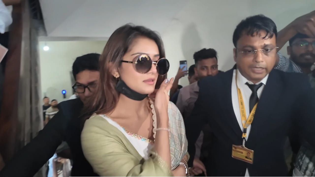 শাড়ি নিয়ে প্রতারণার মামলায় জামিন পেলেন অভিনেত্রী তানজিন তিশা 