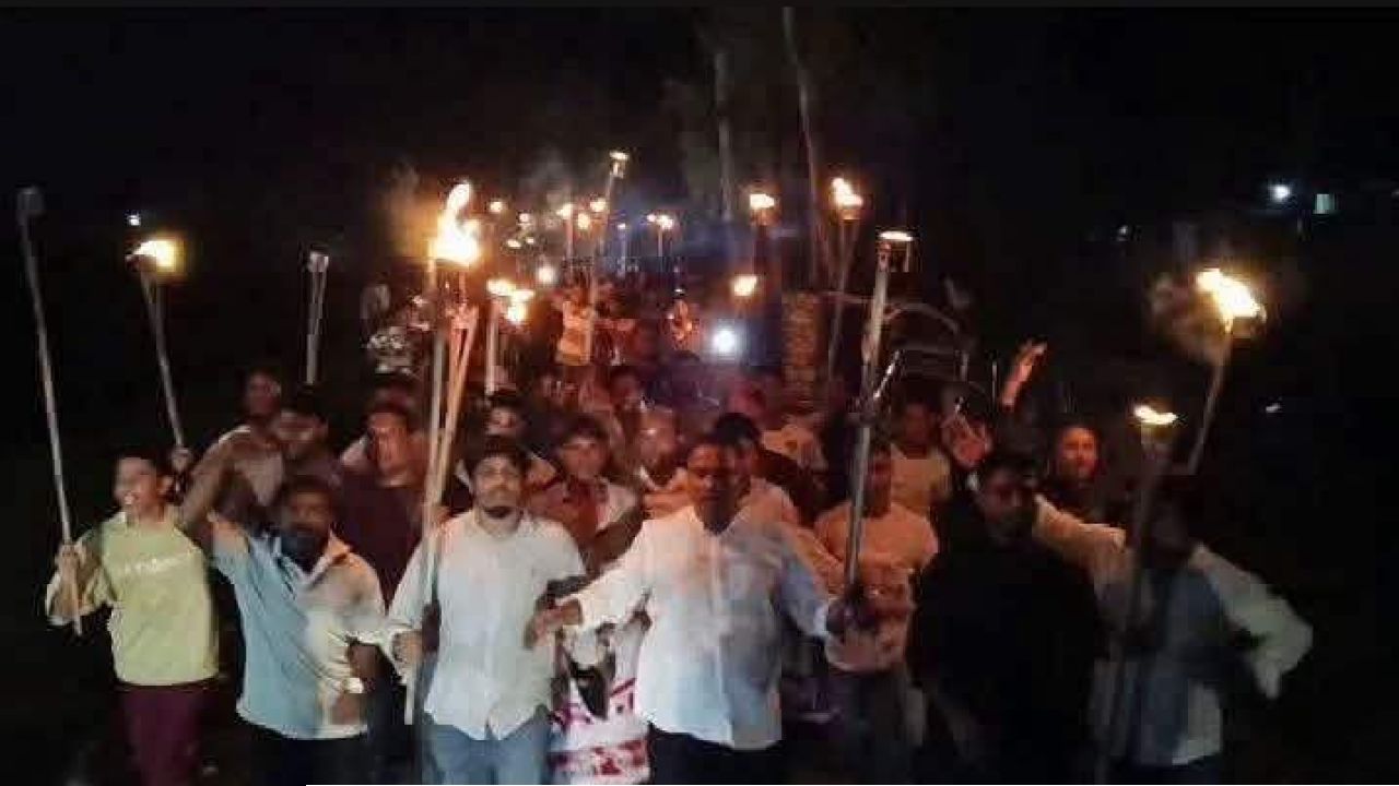 বাঁশখালীতে নিষিদ্ধ আওয়ামী লীগের মশাল মিছিল, ভিডিও ভাইরাল