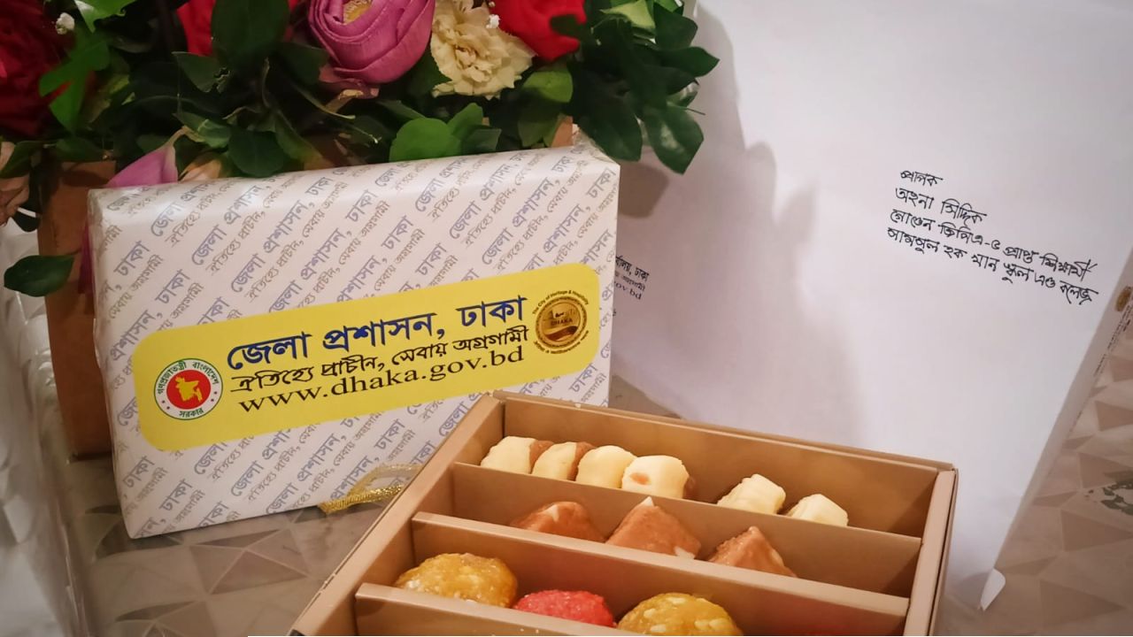 এসএসসির কৃতী ২৫ শিক্ষার্থীকে ডিসি ফরিদার হৃদয়ছোঁয়া অভিনন্দন