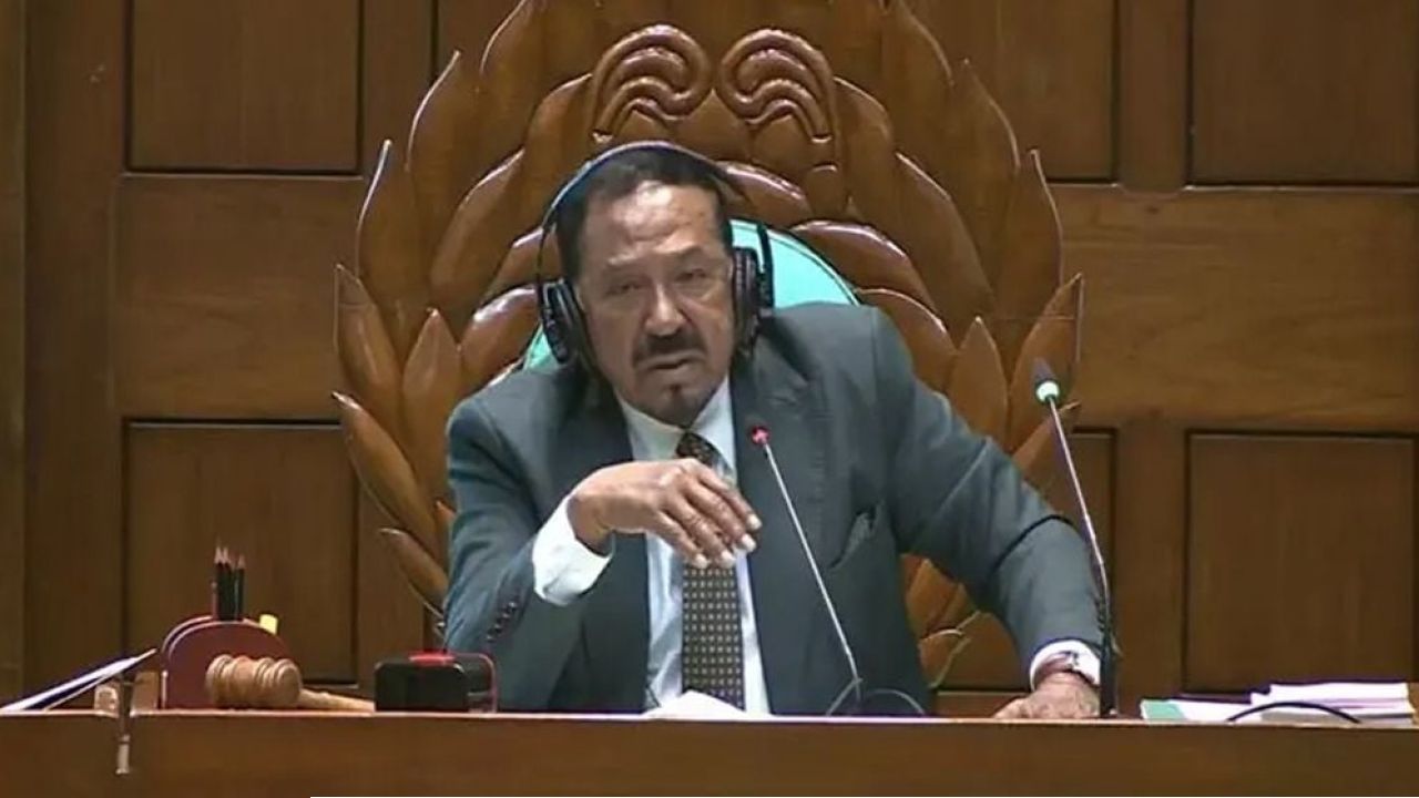 সংসদে বাকবিতণ্ডা-হট্টগোল: পরিস্থিতি দেখে উদ্বিগ্ন স্পিকার, দিলেন সতর্কবার্তা