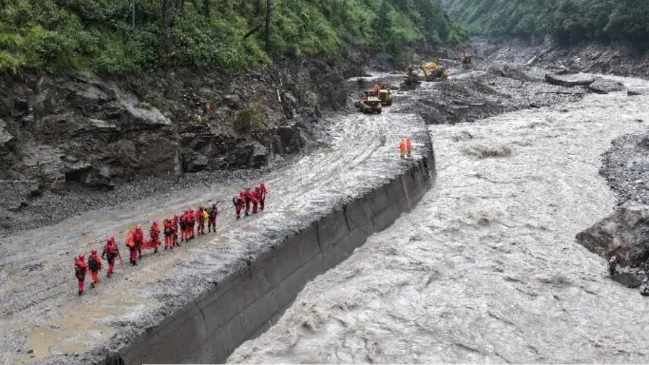 নেপালে ভয়াবহ বন্যা-ভূমিধস: নিহত ৪৬৯ ছাড়াল
