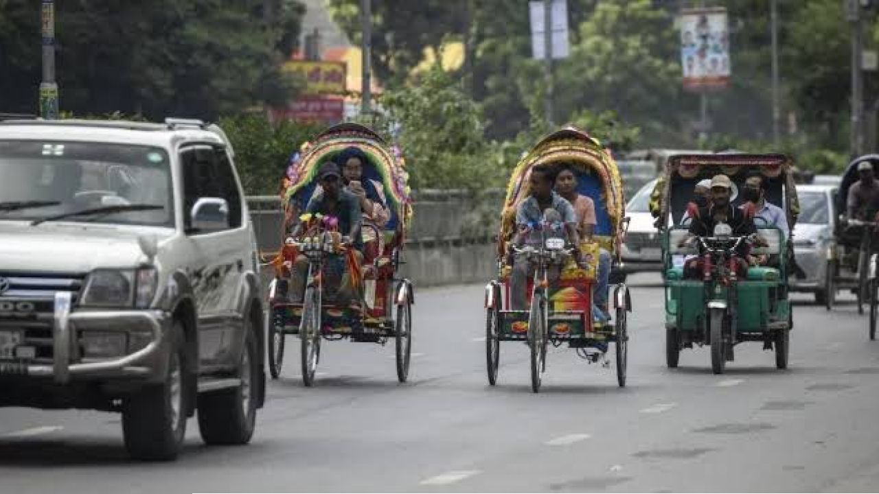 রাজধানীর মূল সড়কে চলবে না ব্যাটারিচালিত রিকশা