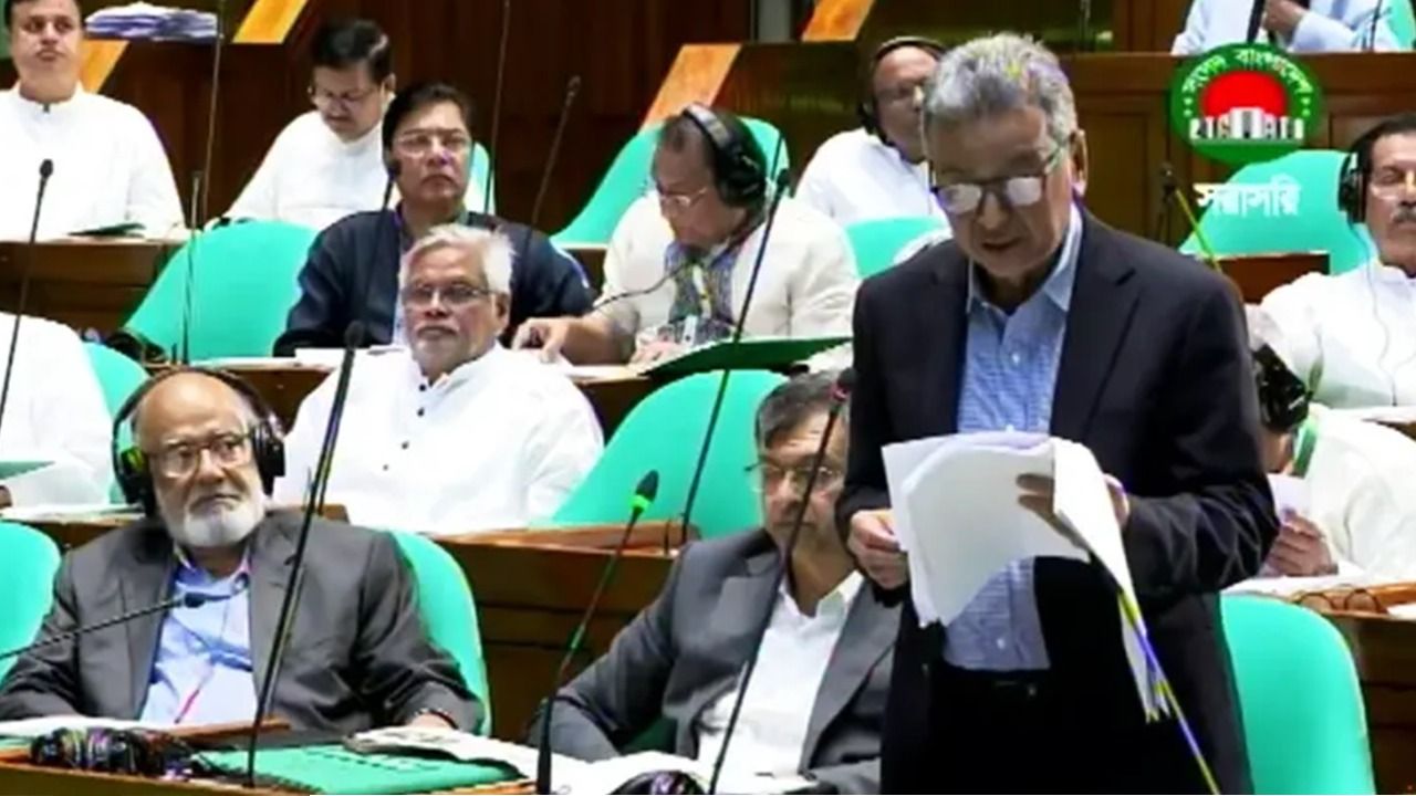 দেশের মানুষের মাথাপিছু ঋণ কত? সংসদে জানালেন অর্থমন্ত্রী