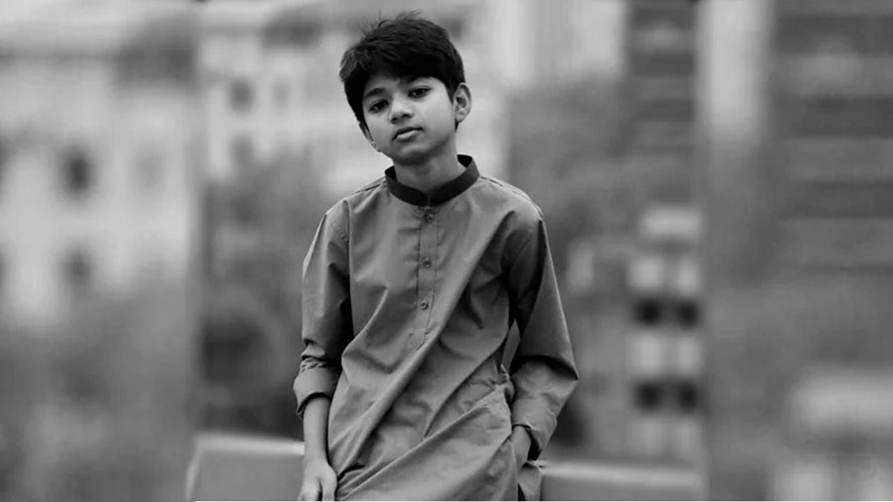 আইফোন নিয়ে ছবি তুলতে বের হয়েছিল অপ্রতীম, ফিরল নিথর দেহে