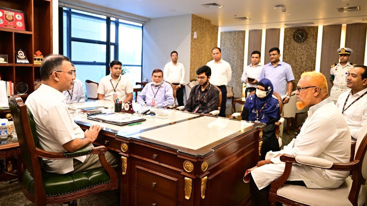 আবরারের নামে সেতু-হল নির্মাণের দাবি, পরিবারকে যে আশ্বাস দিলেন প্রধানমন্ত্রী