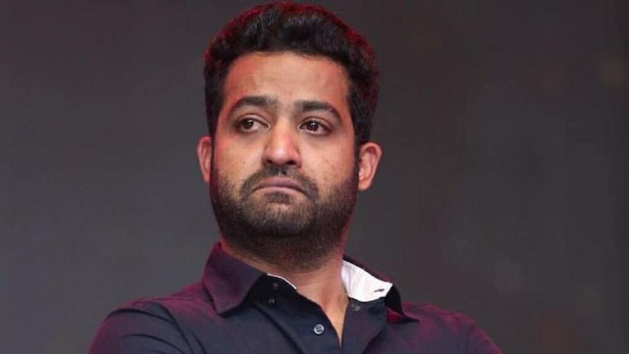 বাস্তব নয়, এআইয়ের তৈরি! জেআর এনটিআরকে ঘিরে ভুয়া ছবি নিয়ে তোলপাড়