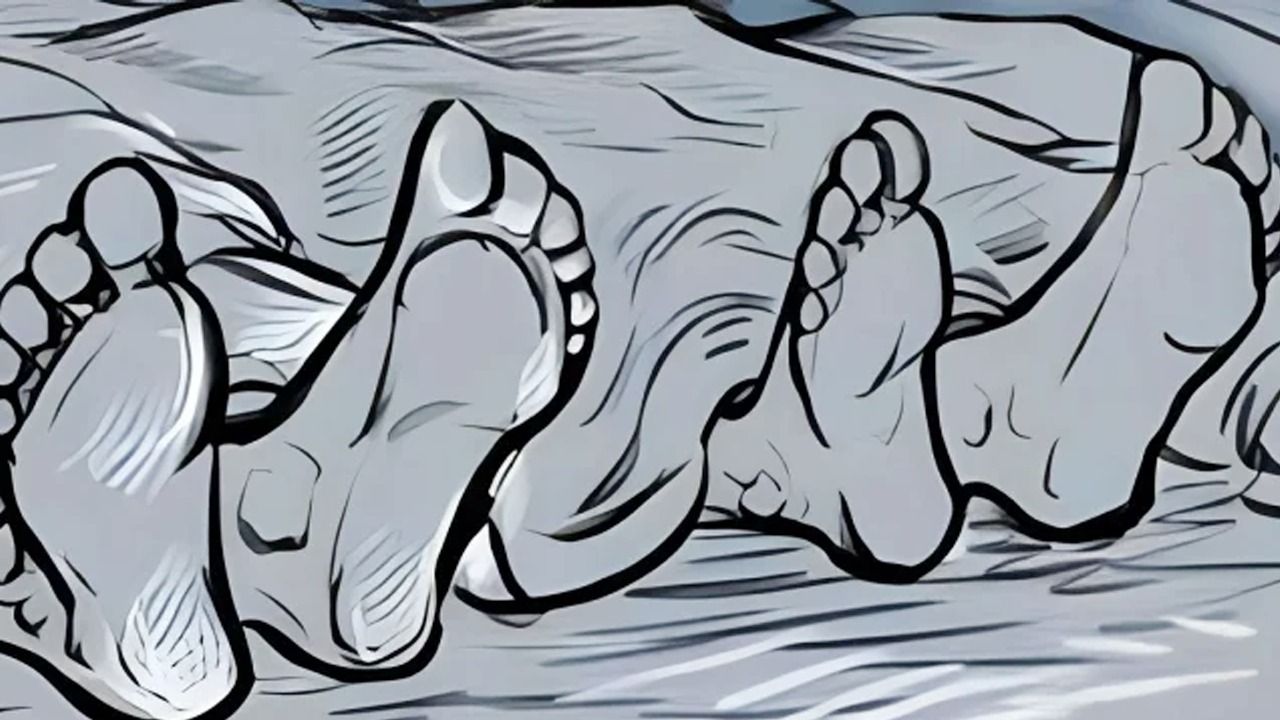 এক পরিবারের দুই মৃত্যু: সকালে ছেলে, কয়েক ঘণ্টা পর মা