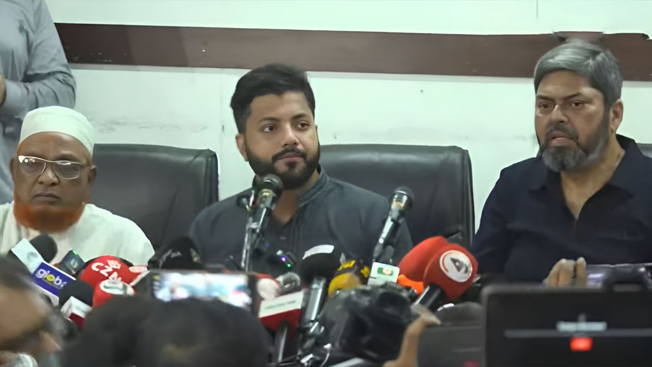 পদত্যাগের ঘোষণা দিলেন মুক্তিযুদ্ধবিষয়ক প্রতিমন্ত্রী ইশরাক হোসেন