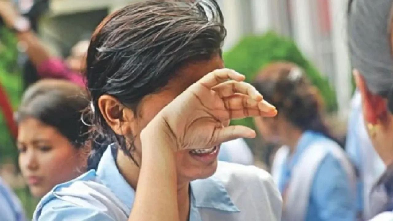ফেল করেও অপেক্ষা নয়, এক মাসের মধ্যেই আবার পরীক্ষার সুযোগ!